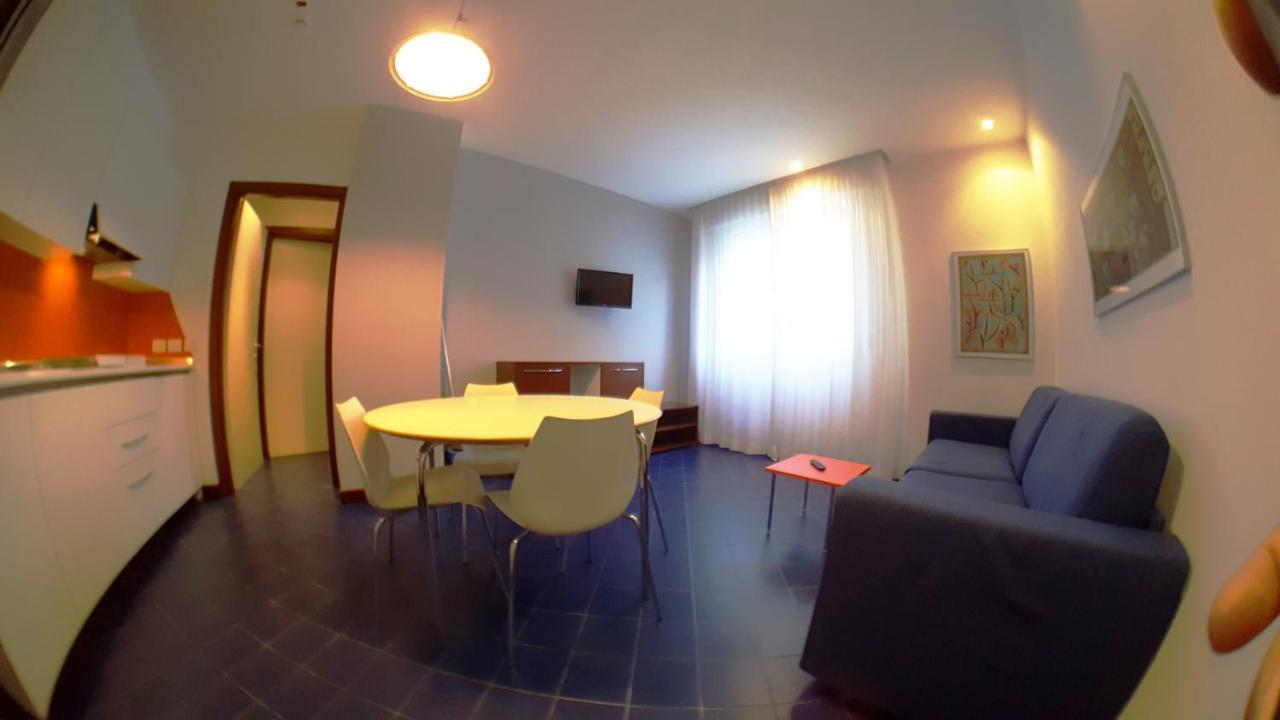 Residence Adriatico Gabicce Mare Buitenkant foto